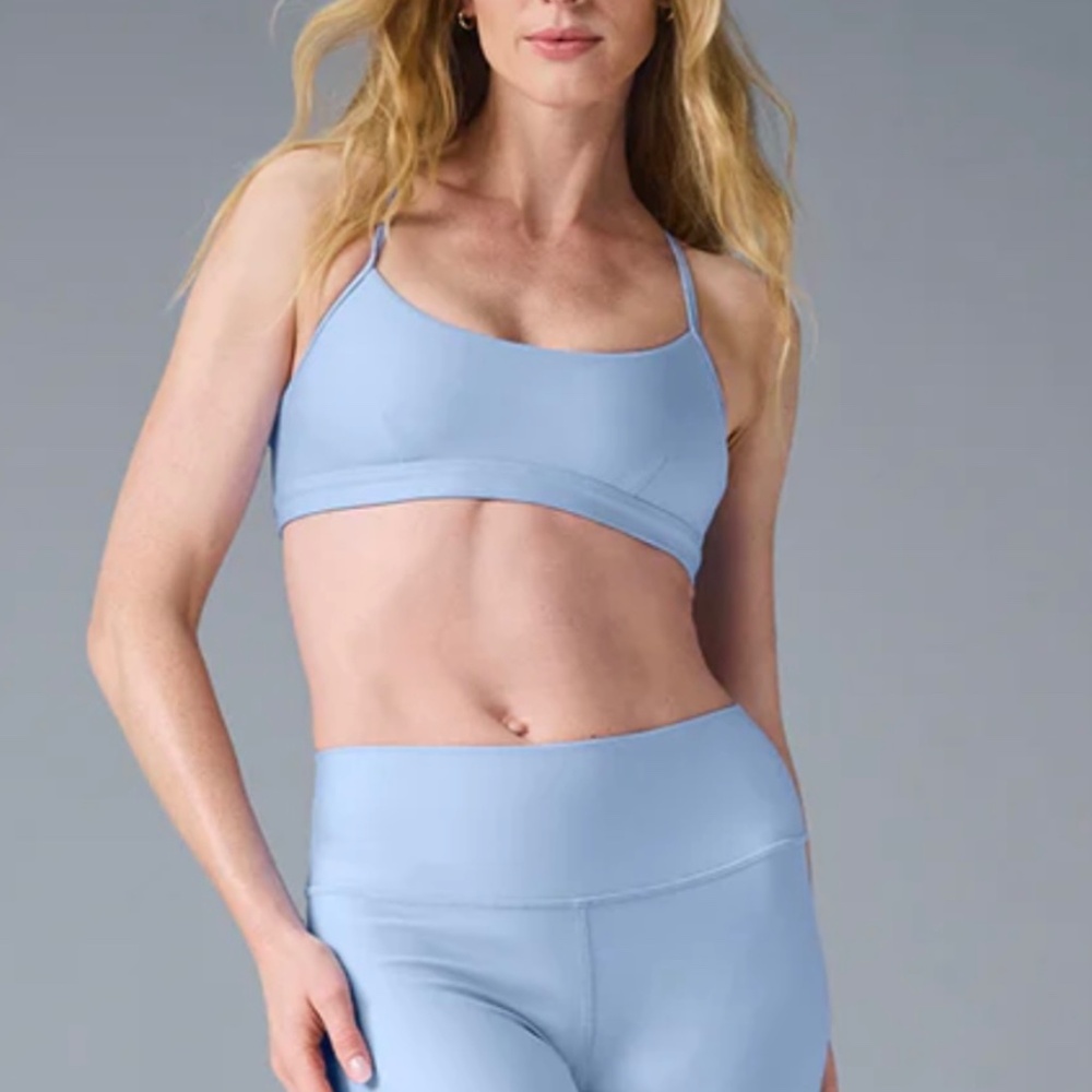 alo airlift intrigue bra